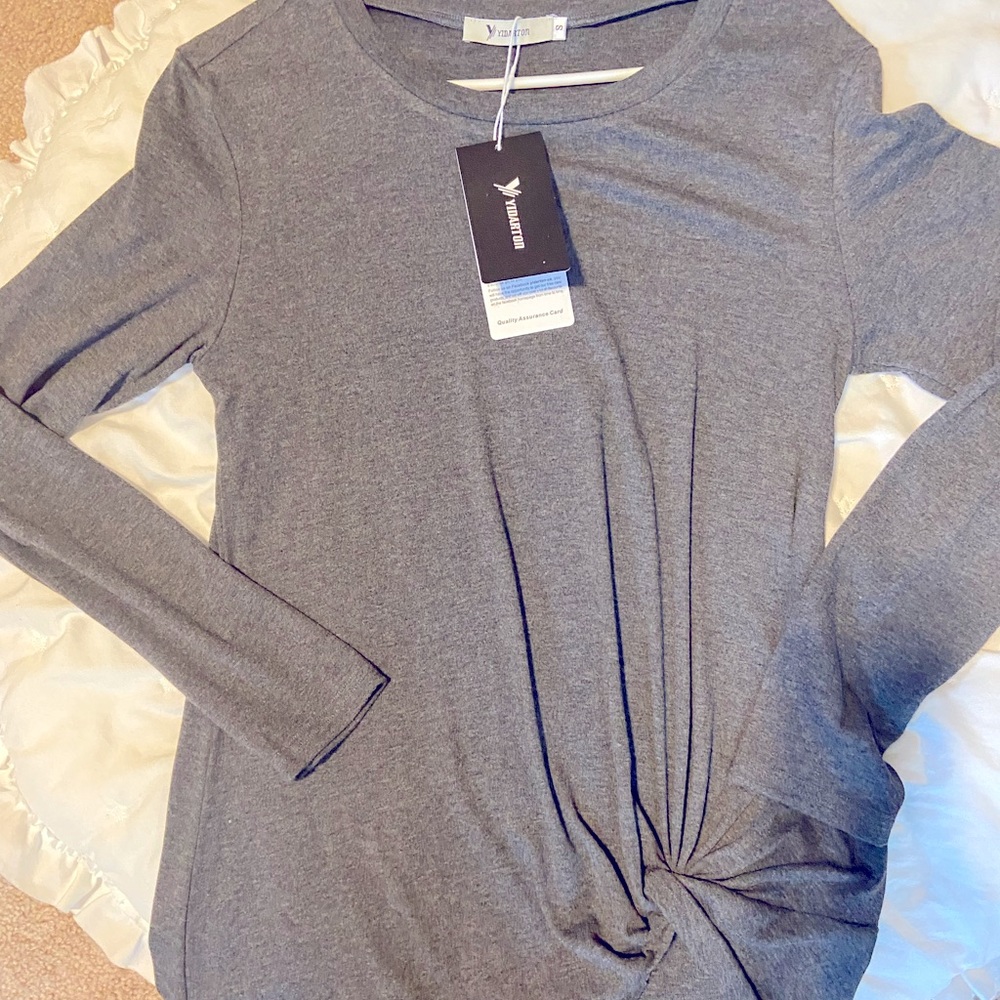 Twisted long sleeve top